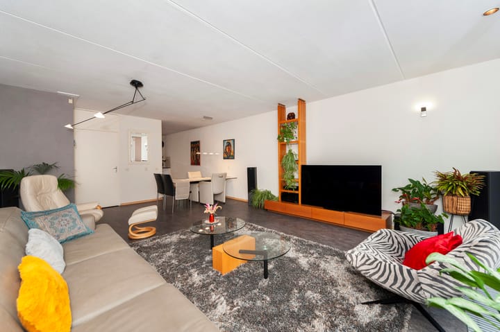 Foto 12 van Foster Dullesdreef 29