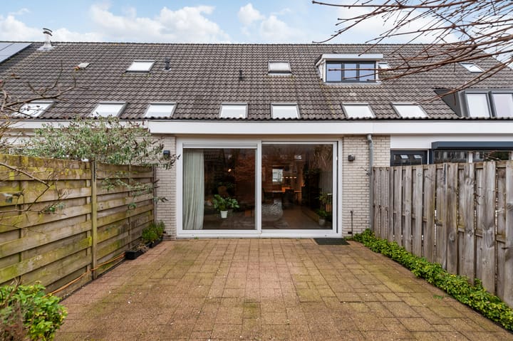 Foto 30 van Foster Dullesdreef 29