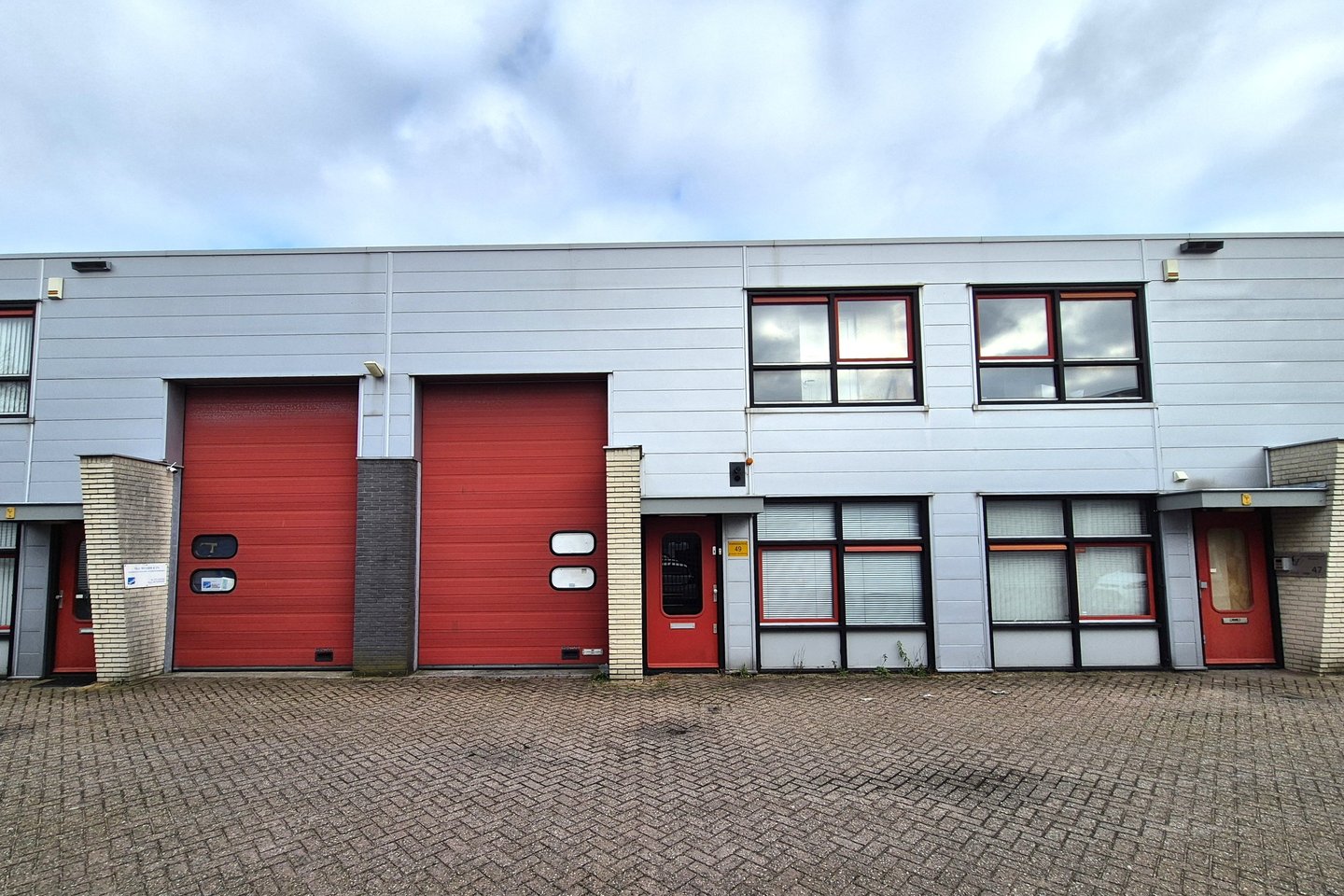 View photo 1 of Goudlaan 49