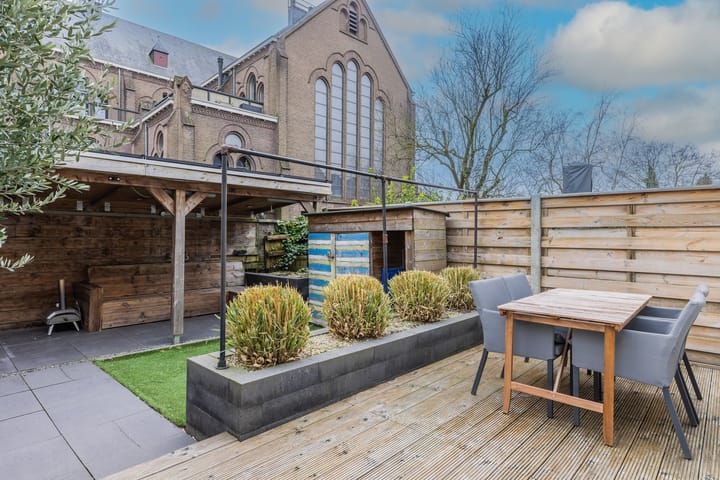 Foto 12 van Sloetstraat 109