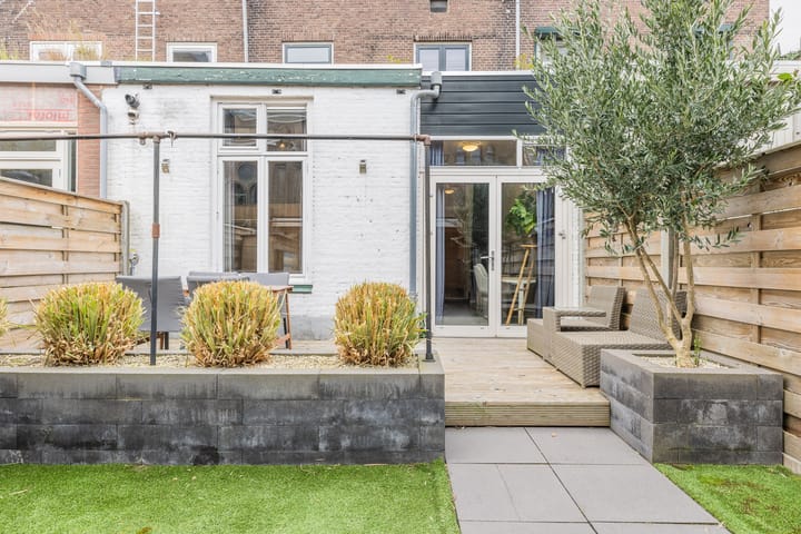 Foto 18 van Sloetstraat 109