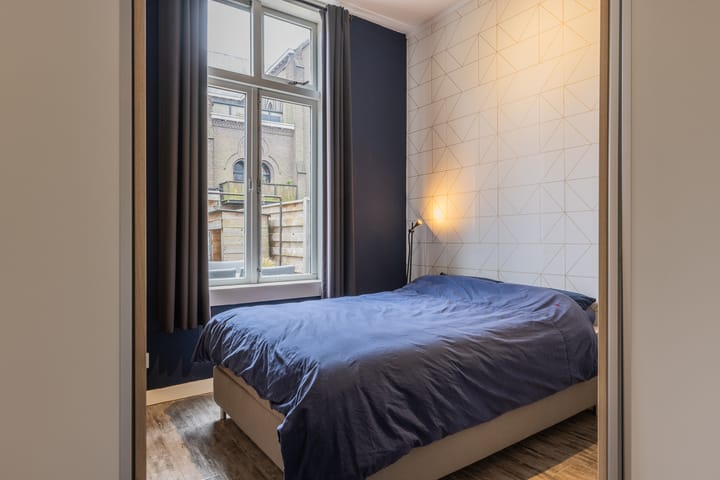 Foto 22 van Sloetstraat 109