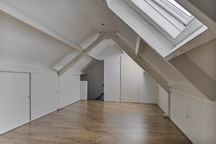 Foto 33 van Amazonestraat 11