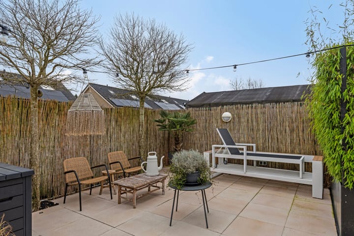 Foto 41 van Amazonestraat 11