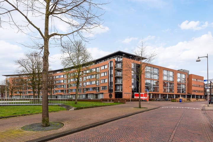 Foto 31 van Kanaalstraat 276