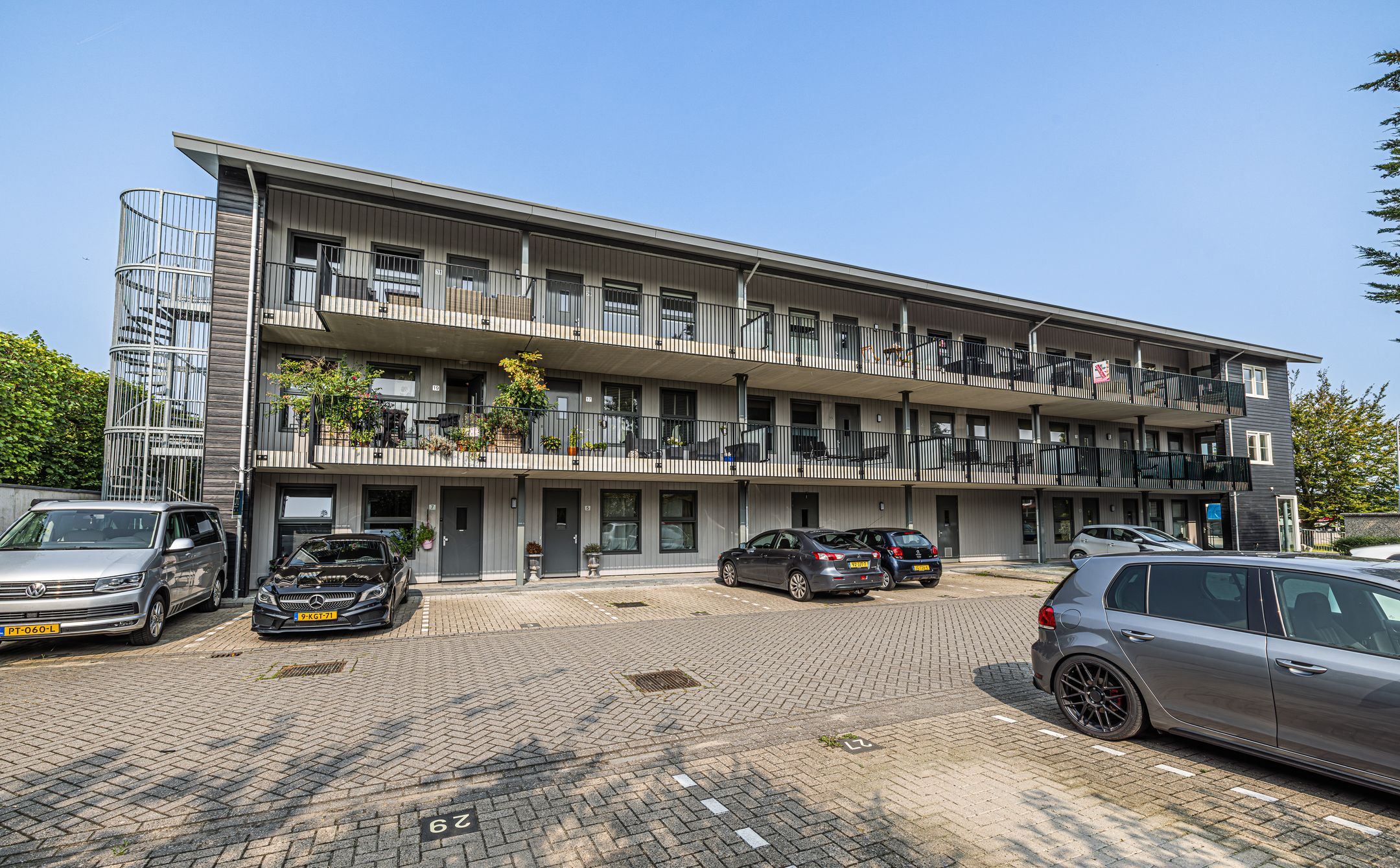 Photo 24 of Noorderend 27