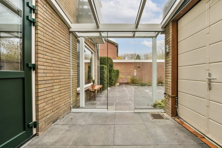 Photo 25 of Voorburgstraat 9