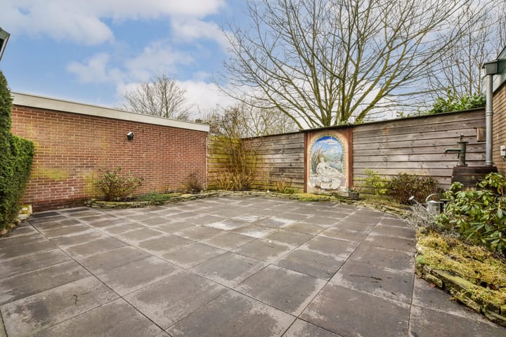 Photo 27 of Voorburgstraat 9