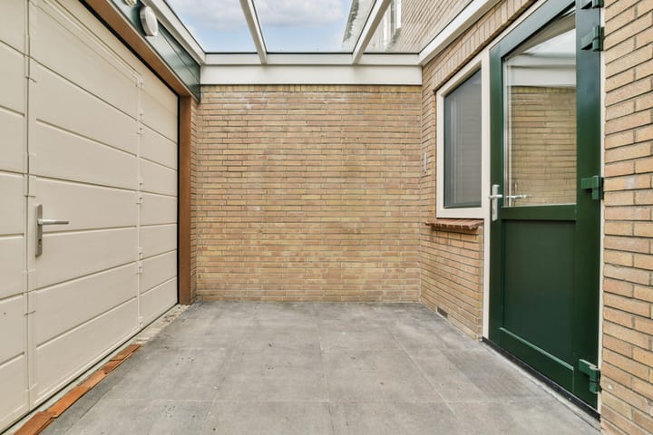 Photo 29 of Voorburgstraat 9