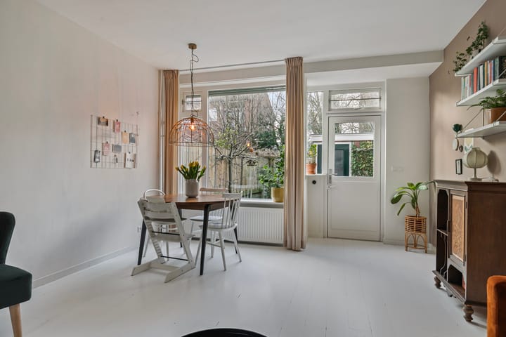 Foto 13 van Trompstraat 34