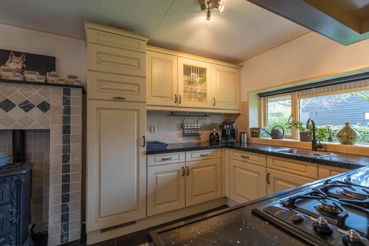 Foto 25 van Achterstraat 42