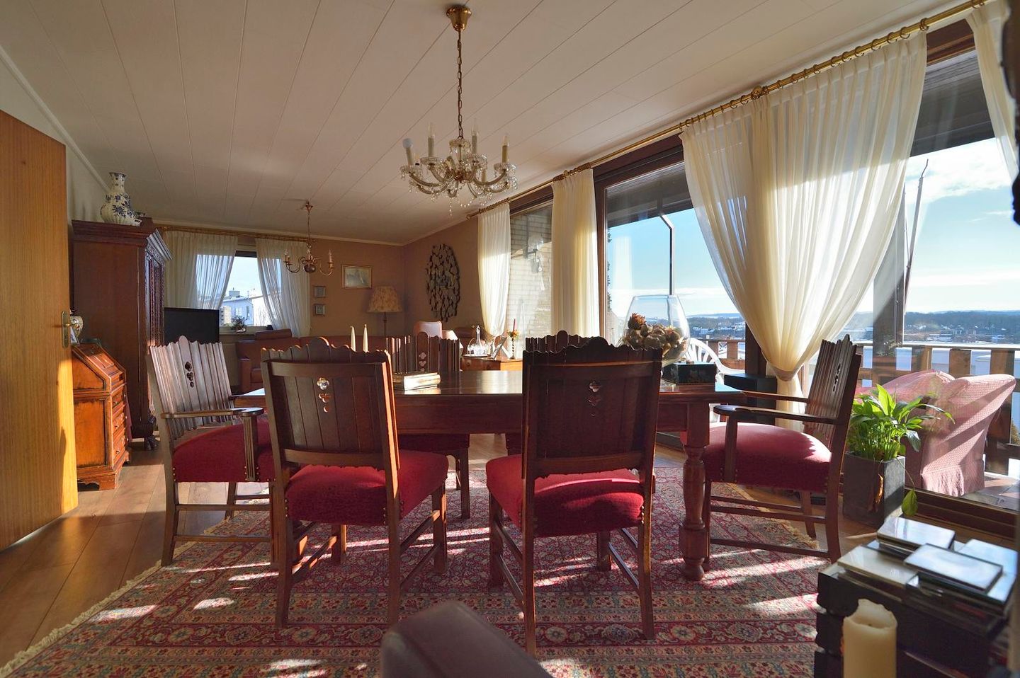 Foto 10 van Houbiersstraat 31