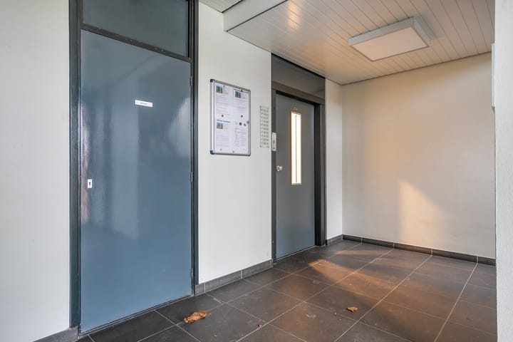 Photo 7 of P.J. Oudstraat 262