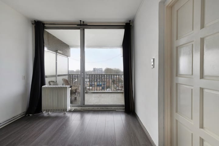 Photo 16 of P.J. Oudstraat 262