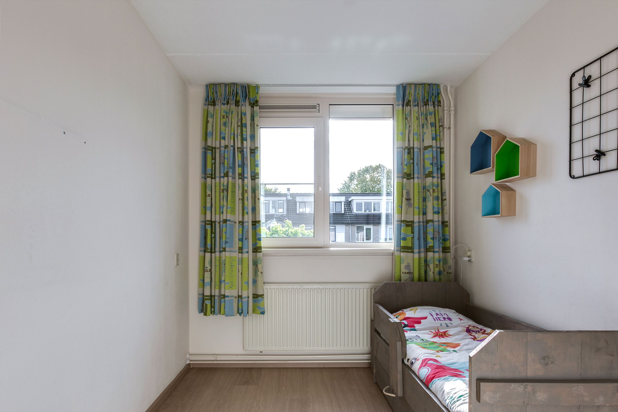 Foto 21 van Bronsmos 23