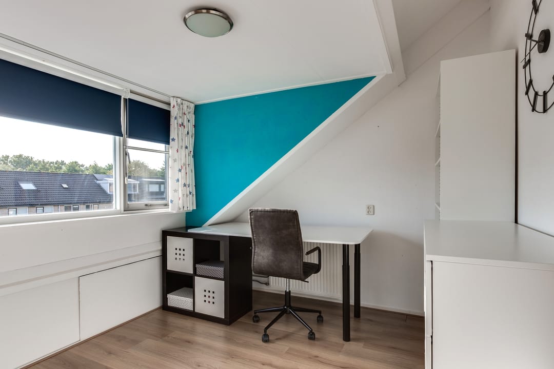 Foto 26 van Bronsmos 23