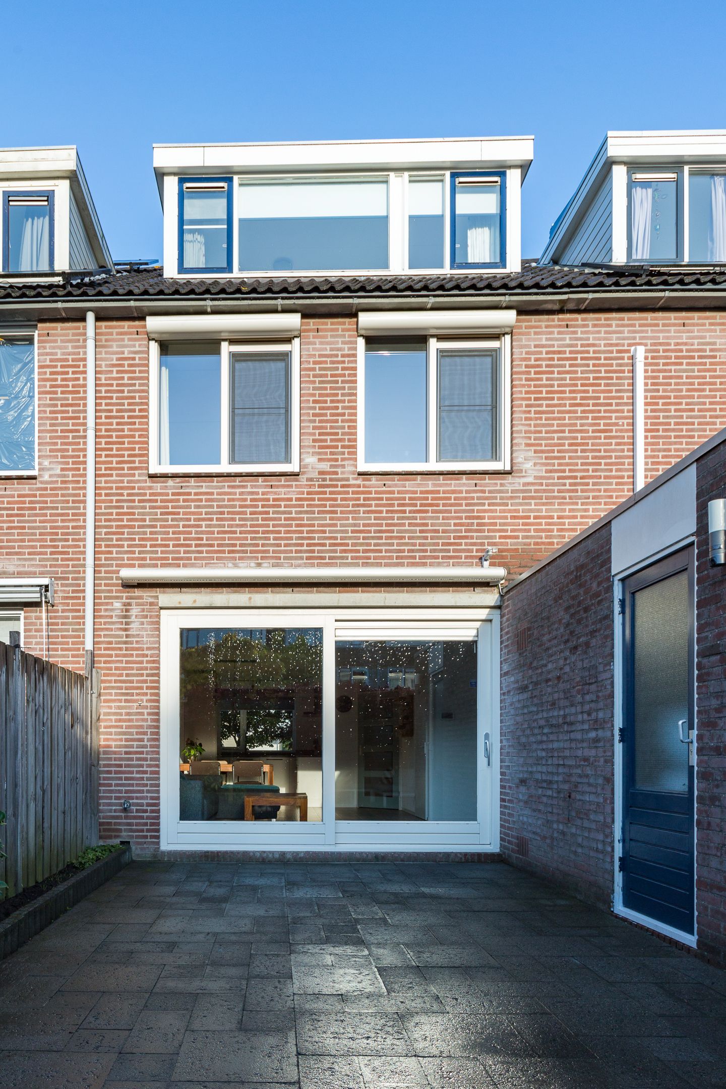 Foto 33 van Bronsmos 23