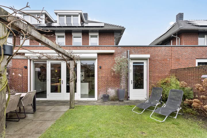 Foto 42 van Koetshuislaan 26