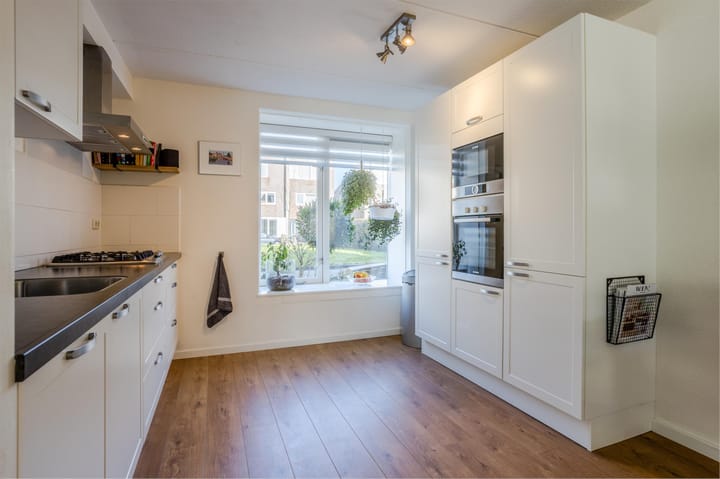 Foto 16 van Niek Engelschmanstraat 15