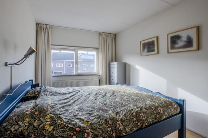 Foto 23 van Niek Engelschmanstraat 15