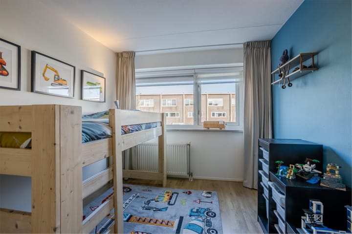 Foto 26 van Niek Engelschmanstraat 15