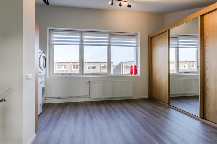 Foto 41 van Niek Engelschmanstraat 15