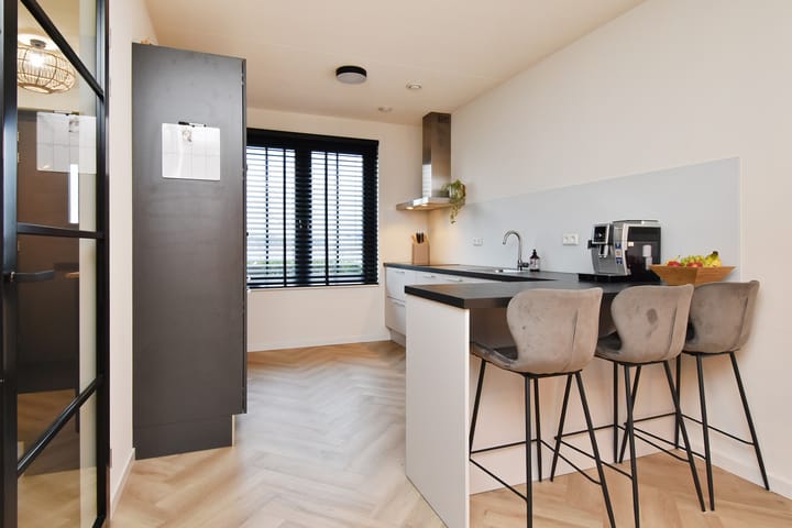 Foto 9 van Zonnebaars 21