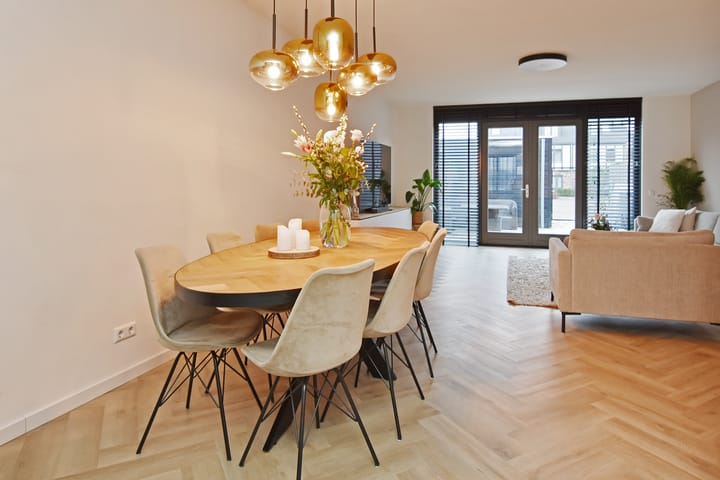 Foto 12 van Zonnebaars 21