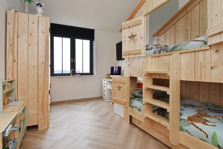 Foto 23 van Zonnebaars 21