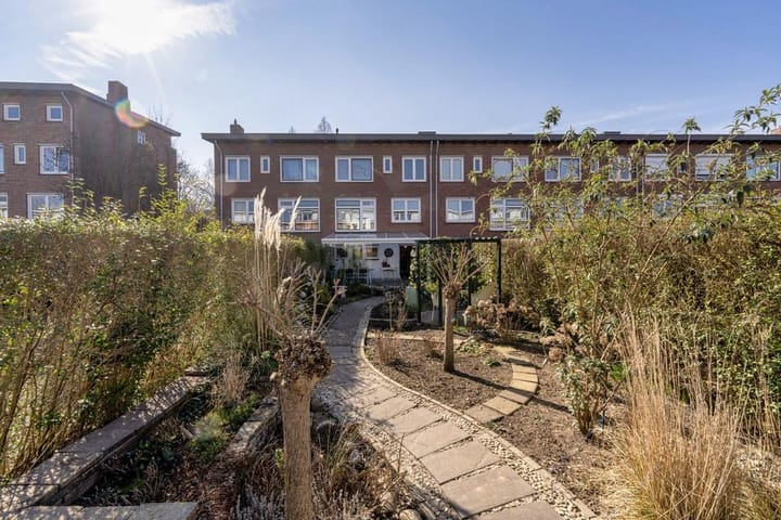 Foto 26 van Alfons Ariënsstraat 116