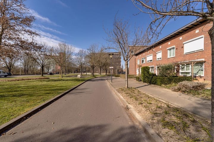 Foto 41 van Alfons Ariënsstraat 116