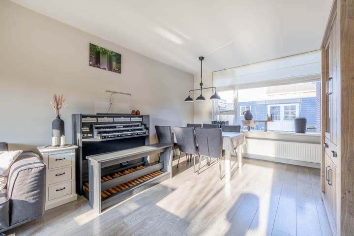 Foto 9 van Rustburg 1