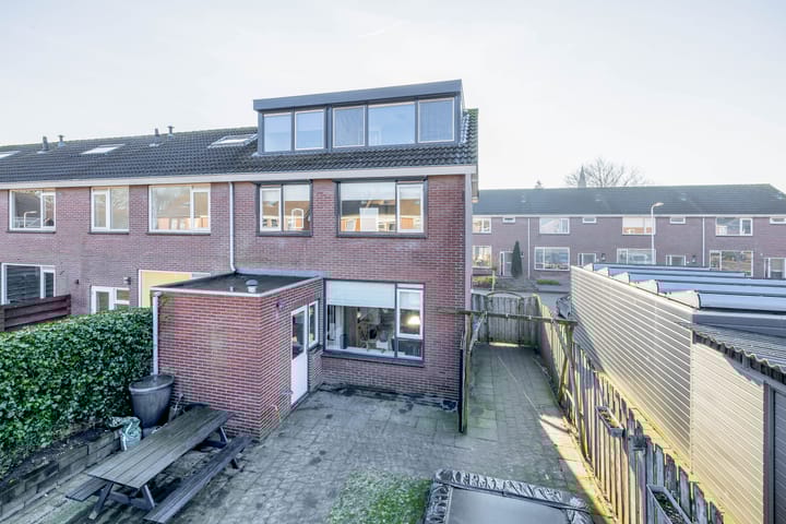 Foto 30 van Rustburg 1