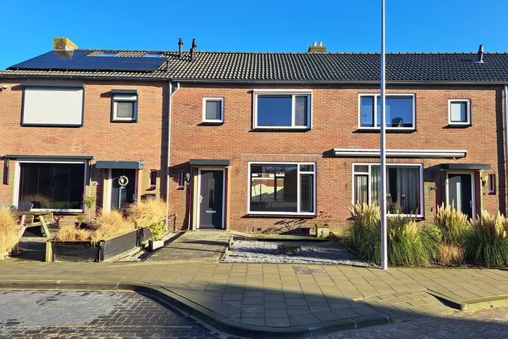 Jhr. A. van Swietenstraat 22