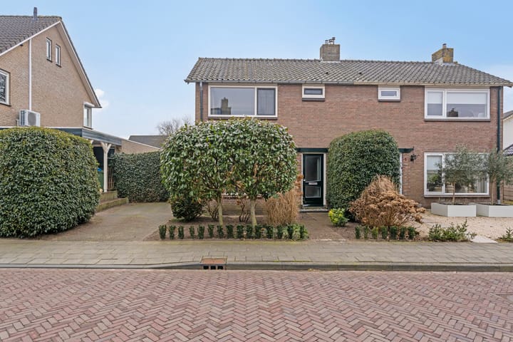 Foto 31 van Waardenborchstraat 3