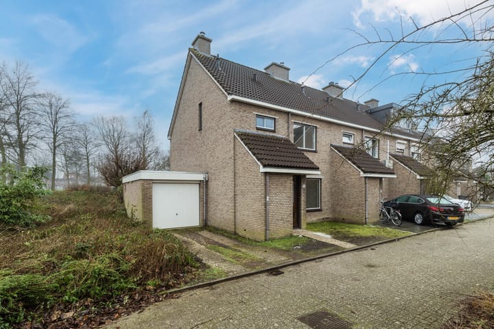 Photo 40 of Röntgenstraat 16