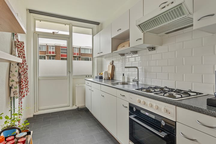 Foto 2 van van Hogendorplaan 48-D