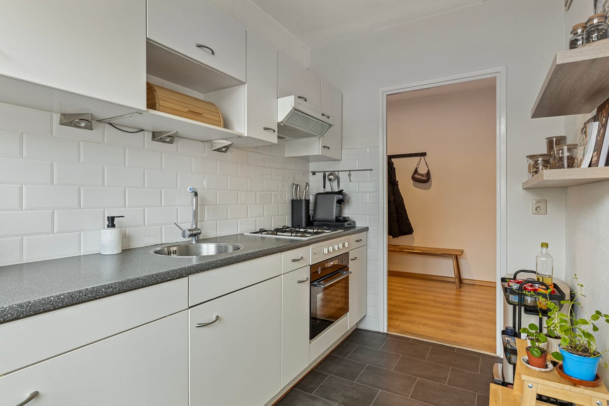 Foto 15 van van Hogendorplaan 48-D