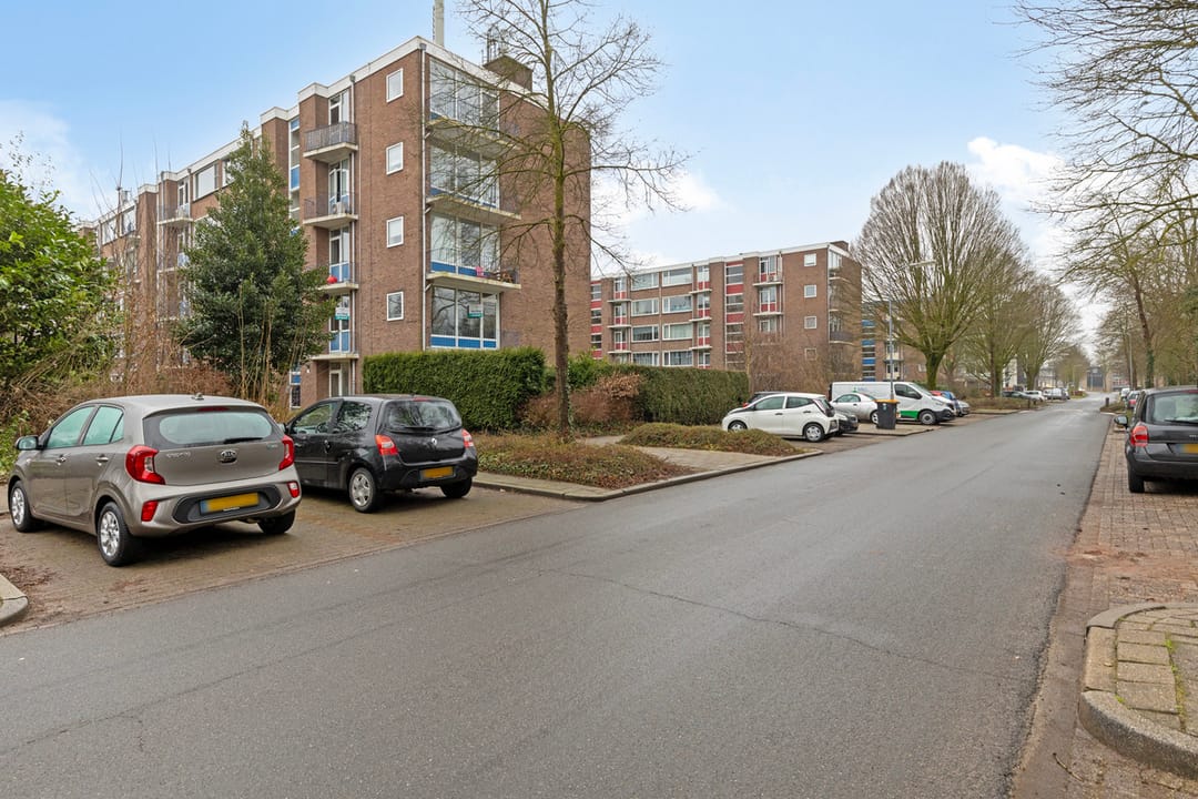 Foto 28 van van Hogendorplaan 48-D