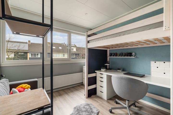 Foto 15 van Piet van der Veldenstraat 4