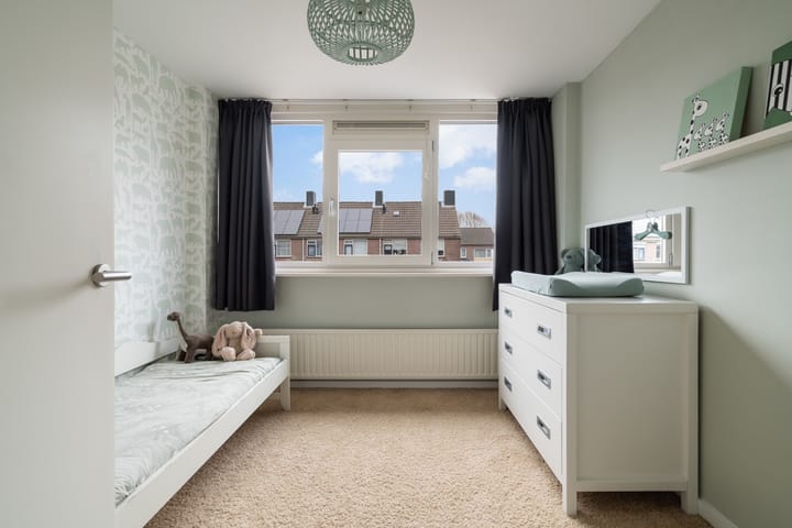 Foto 16 van Piet van der Veldenstraat 4