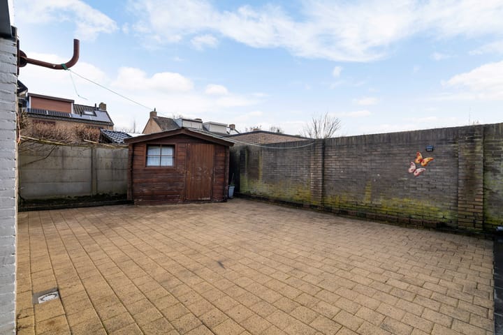 Photo 30 of Sophiestraat 17