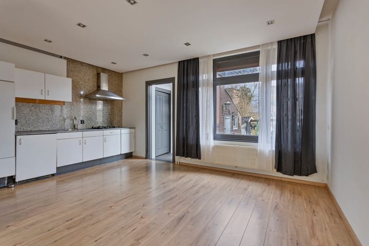 Foto 4 van Mgr. Lebouillestraat 67