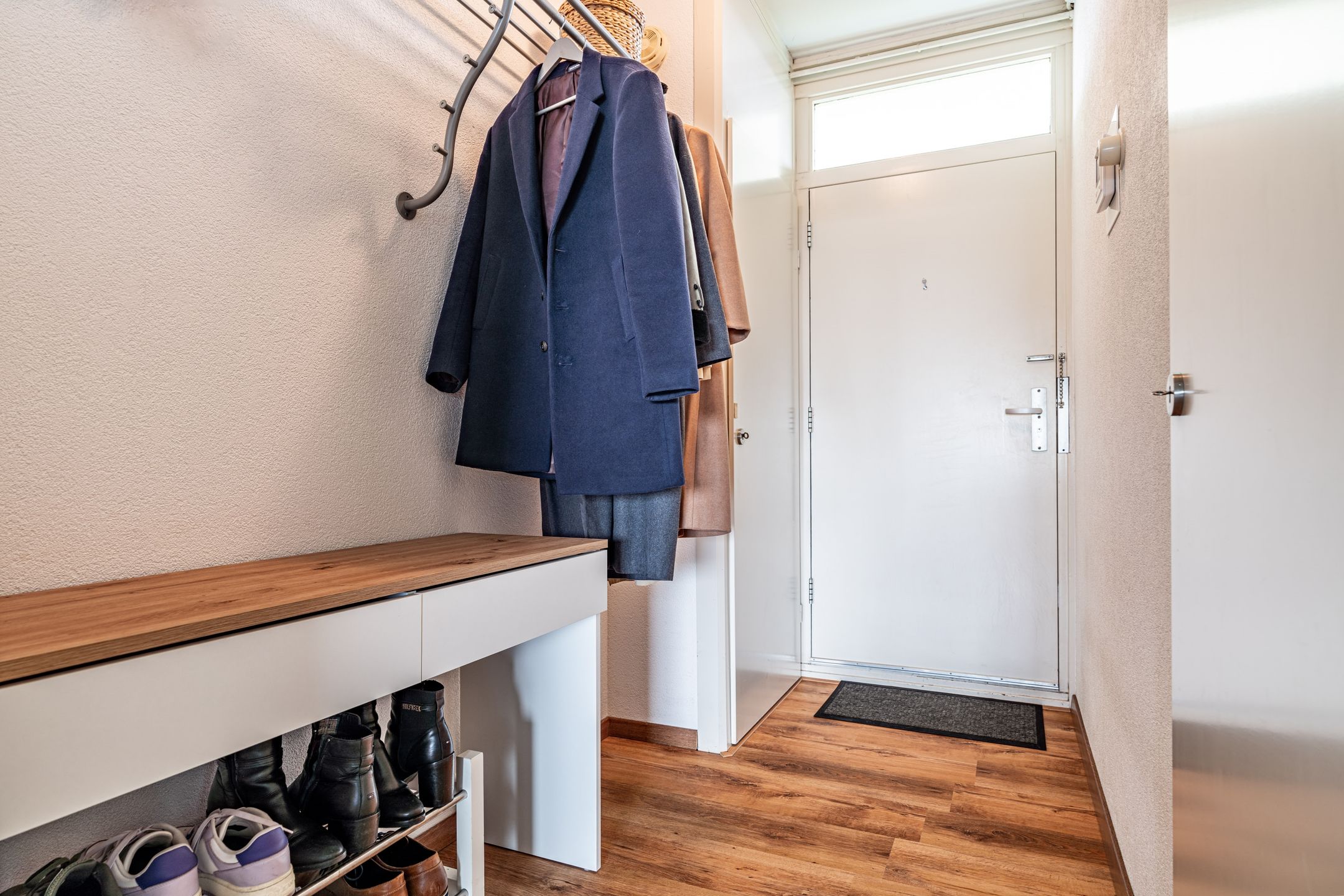 Photo 36 of Merelstraat 176