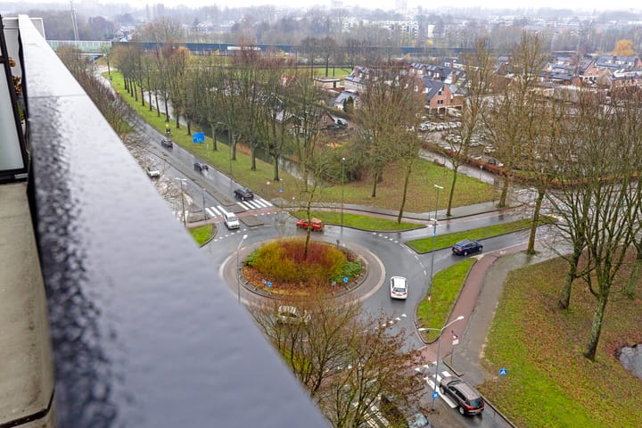 Foto 29 van Octant 205