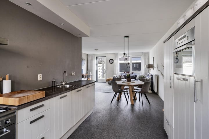 Foto 7 van Balkstraat 10