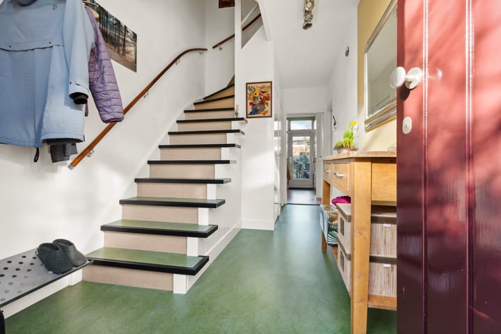 Photo 4 of Dromedarisstraat 12
