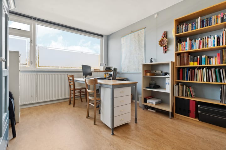 Foto 28 van Dromedarisstraat 12