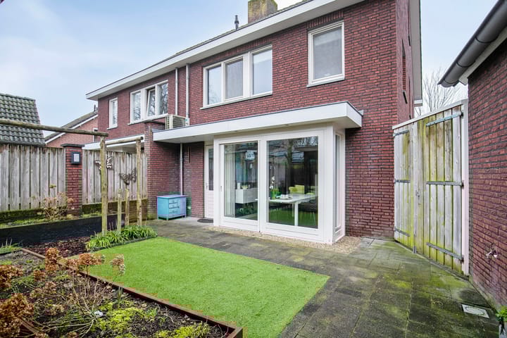 Foto 3 van Van Wagenbergstraat 1-B