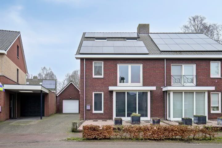 Foto 29 van Van Wagenbergstraat 1-B